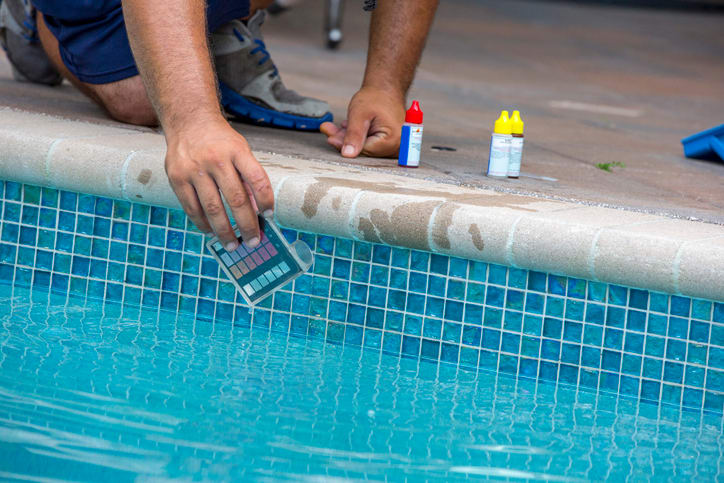 Phoenix Pool Service Technicians